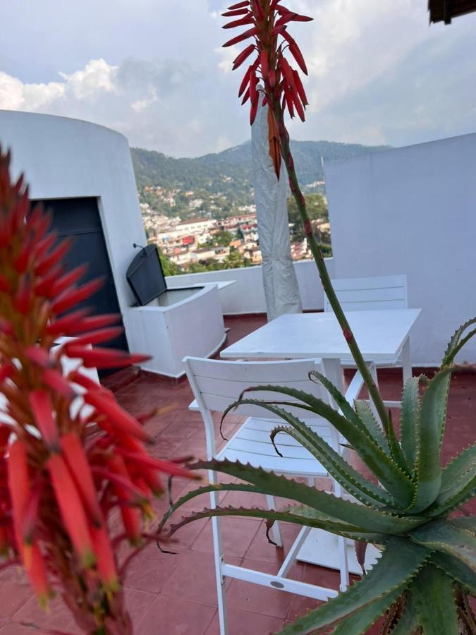 Danzaluna Hotel Boutique Valle de Bravo Exterior photo