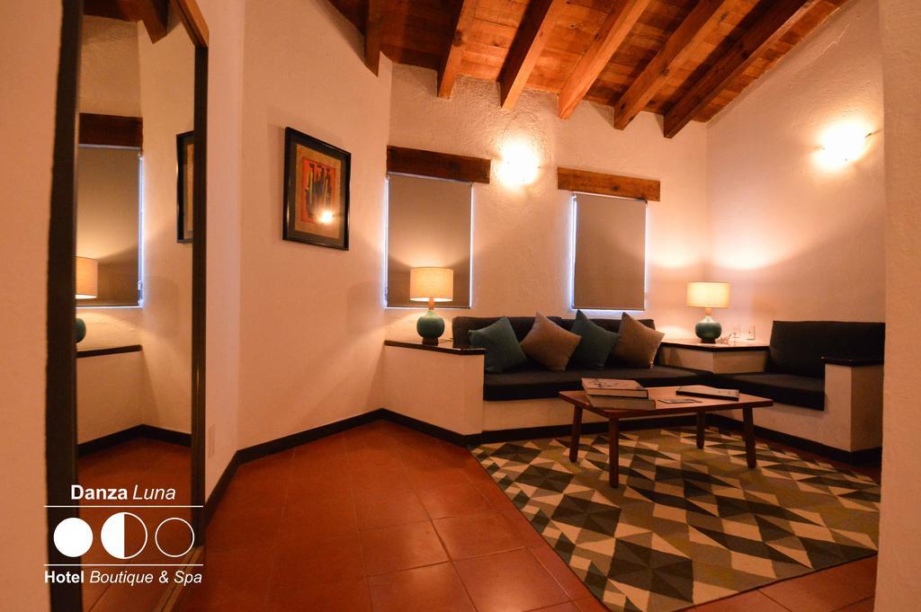 Danzaluna Hotel Boutique Valle de Bravo Exterior photo